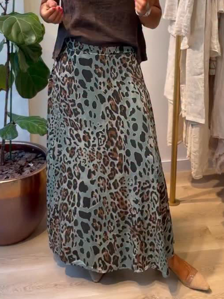 Chic Skirt in linen, Unbeatable Price