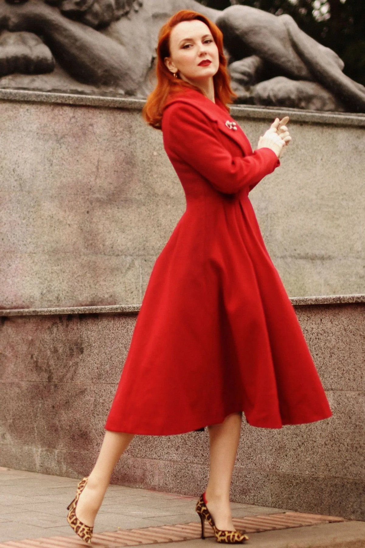 Elegant Red Wool Blend Coat – Handmade Fit & Flare Long Winter Coat 