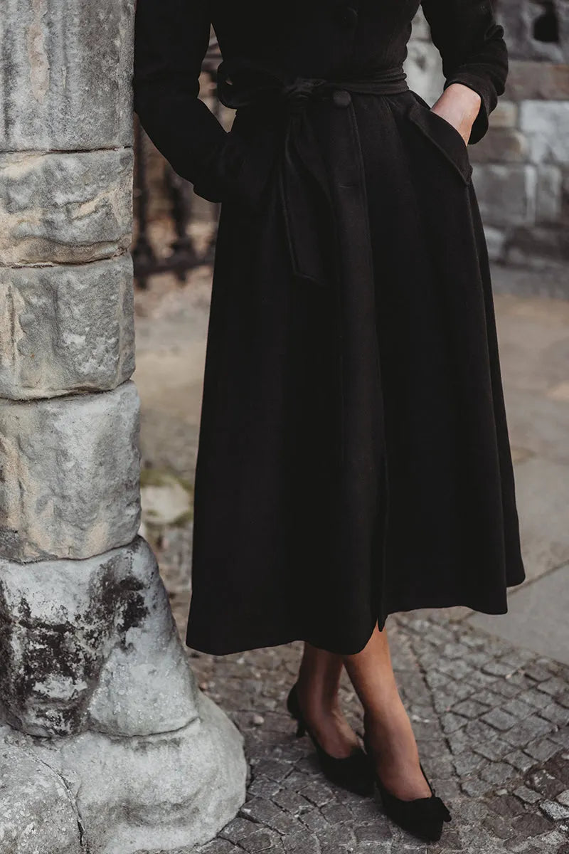 Handmade Black Wool Coat – Long Single-Breasted High-Collar Winter Overcoat for Women 