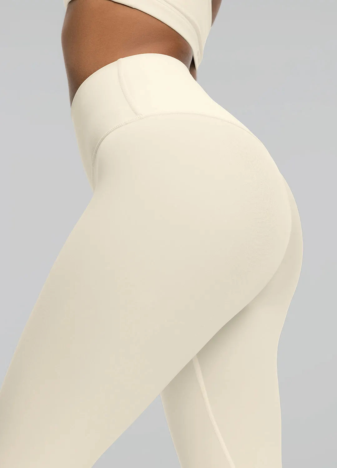 Flattering High-Waisted ⅞ Leggings for a Sculpted, Comfortable Fit