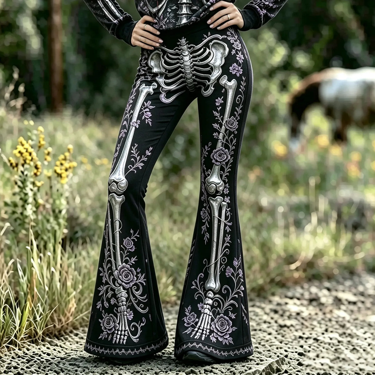 Gothic Pants – Halloween Trend