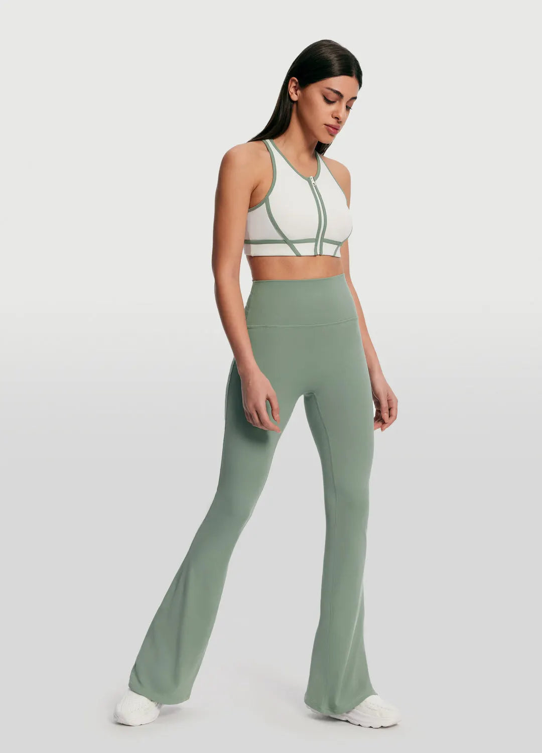 Sleek High-Waisted Foxy Flare Leggings