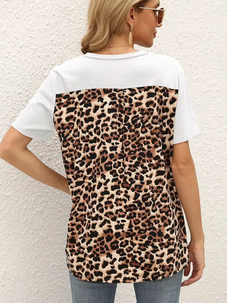 Loose-Fit Leopard Print Patchwork T-Shirt
