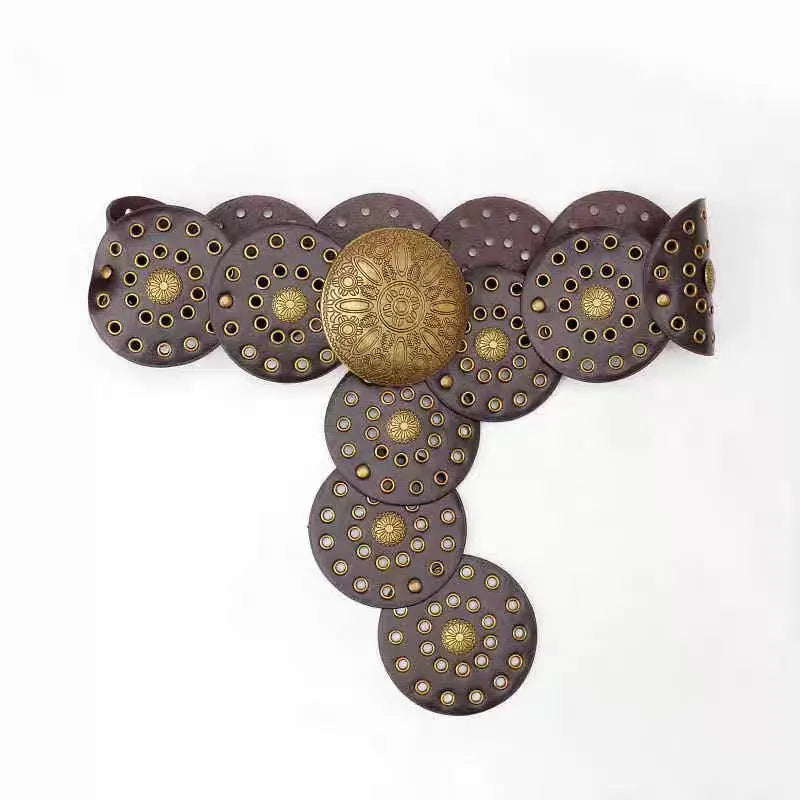 Vintage-Inspired Circular Belt With Intricate Floral Design