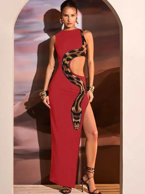 Elegance Meets Seduction: Slim-Fit Split-Back Maxi Dress