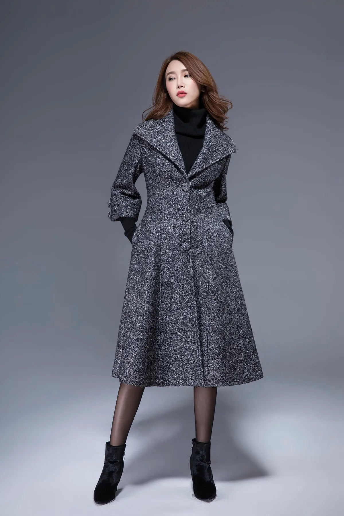 Xiaolizi Gray Wool Coat for Women – Handmade Midi Wool Blend Coat with Oversized Lapel Collar 1825