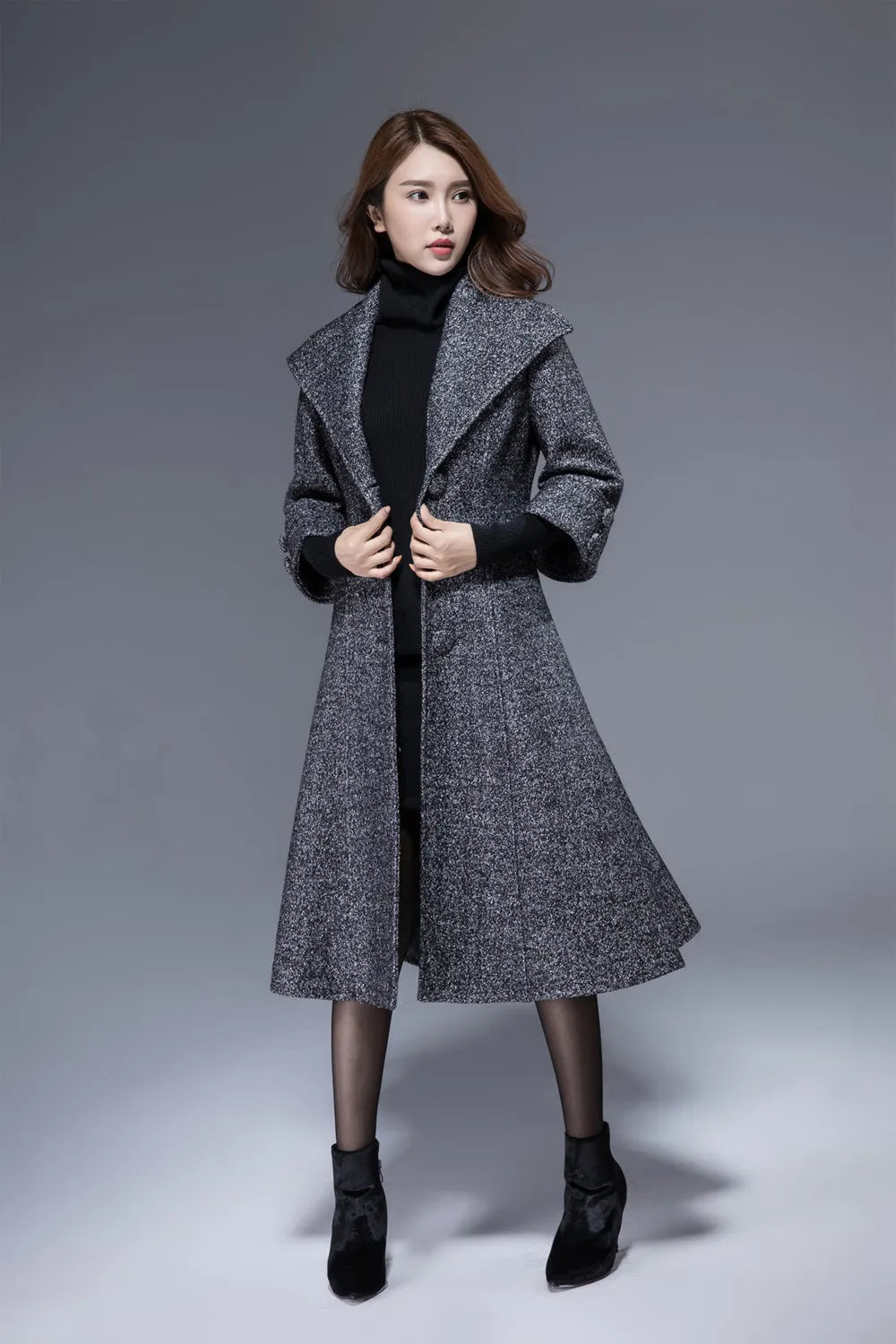 Xiaolizi Gray Wool Coat for Women – Handmade Midi Wool Blend Coat with Oversized Lapel Collar 1825