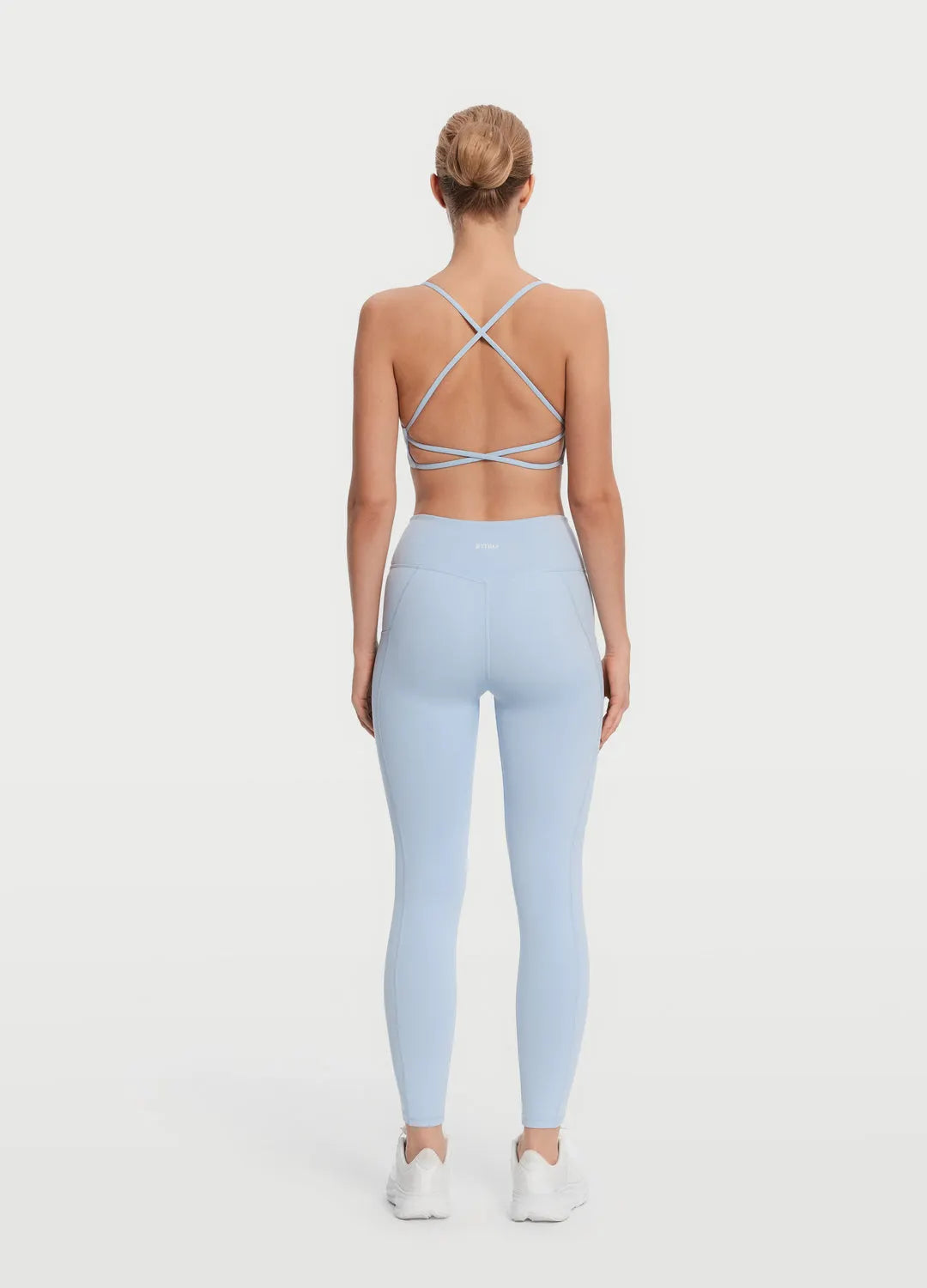 Sleek High-Waisted Leggings with Convenient Side Pockets