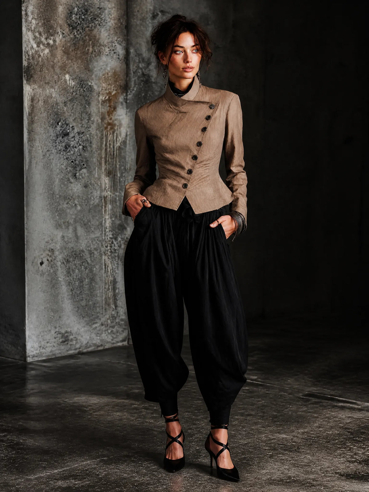 Elegant Blazer in linen, Unbeatable Price