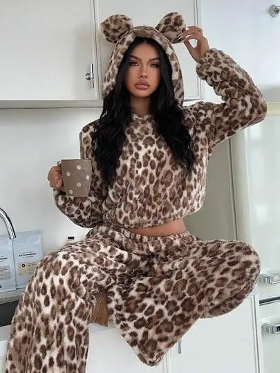 Double-Sided Arctic Print Leopard Hooded Pajama Set