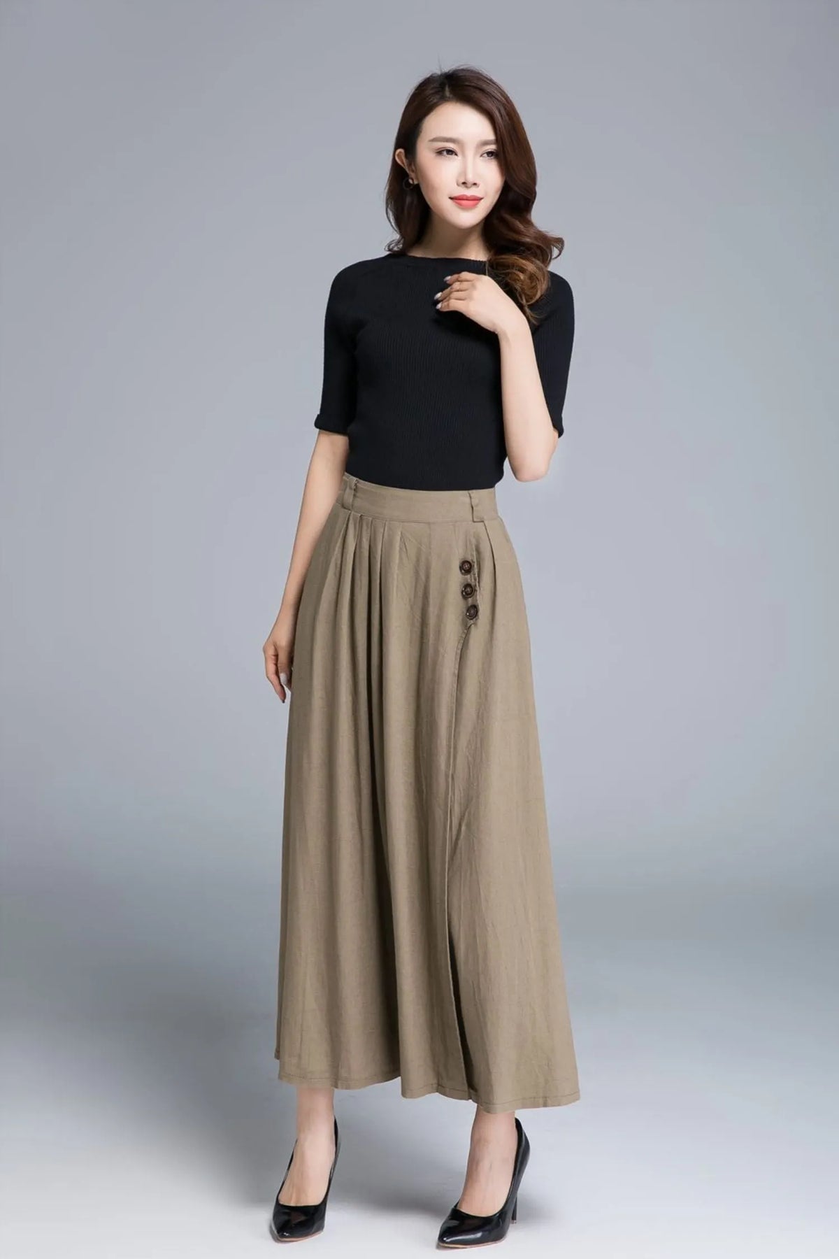 Khaki long maxi skirt with pleated and button detail 1671