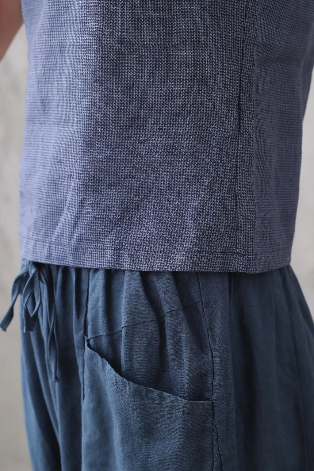 Blue Checked Linen Tank Top - Loose Fit with Scoop Neckline 3338