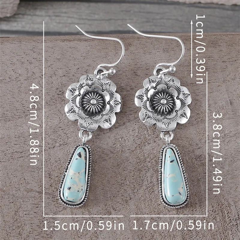 Fashionable Pendant Earrings