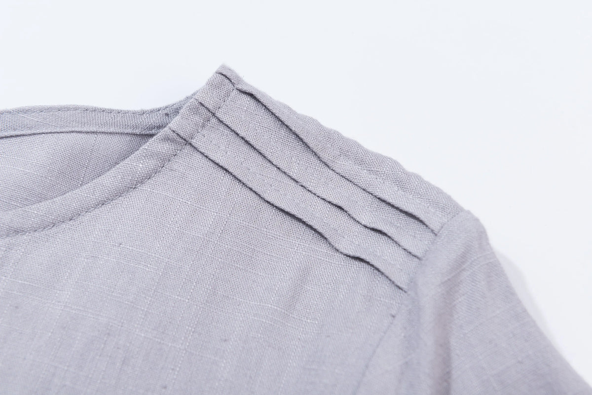 Loose linen top with boat neckline and 3/4 sleeve 1928#