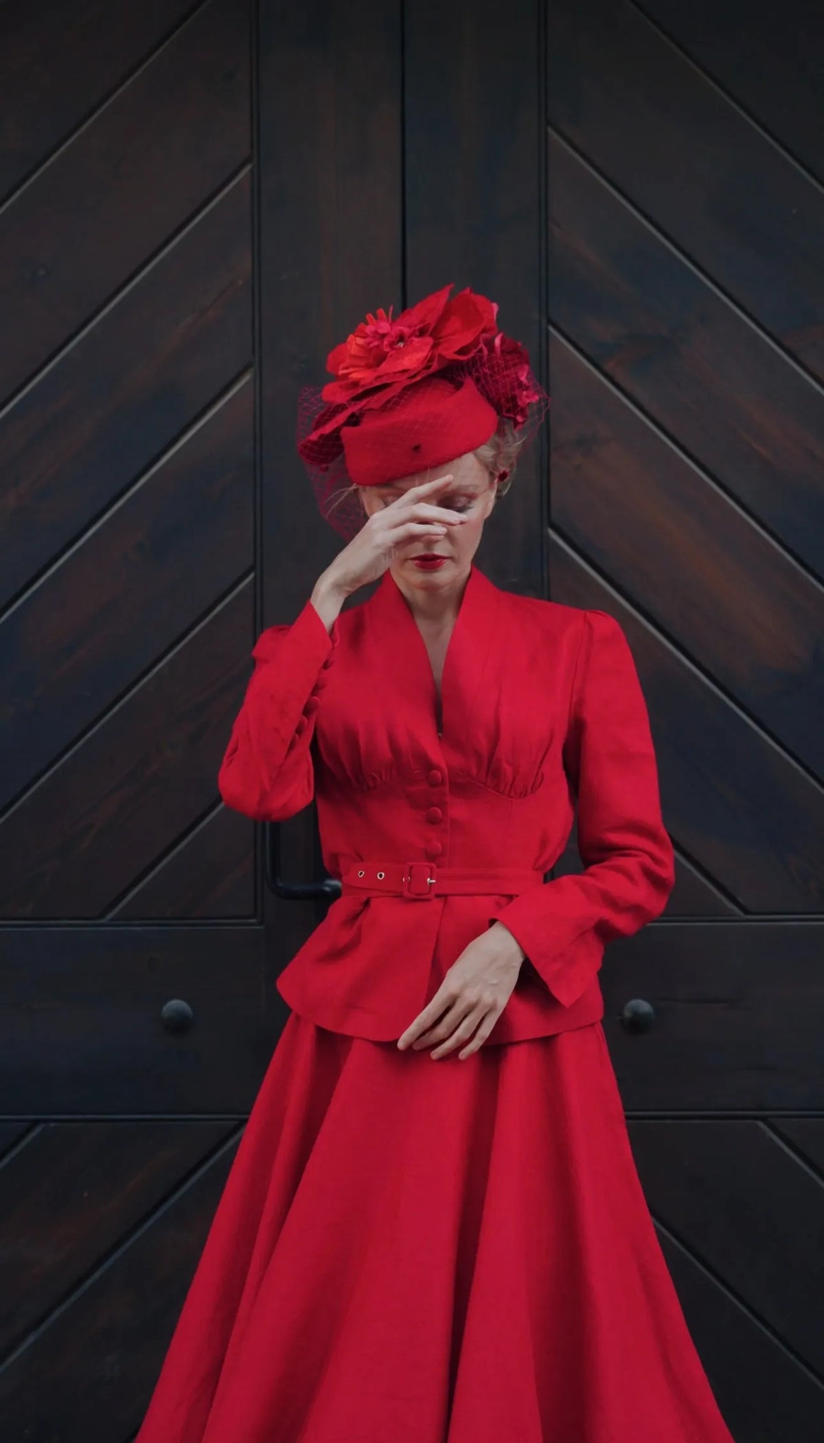 Red Linen V-Neck Blazer and A-Line Midi Skirt - Vintage-Inspired Elegance 6452