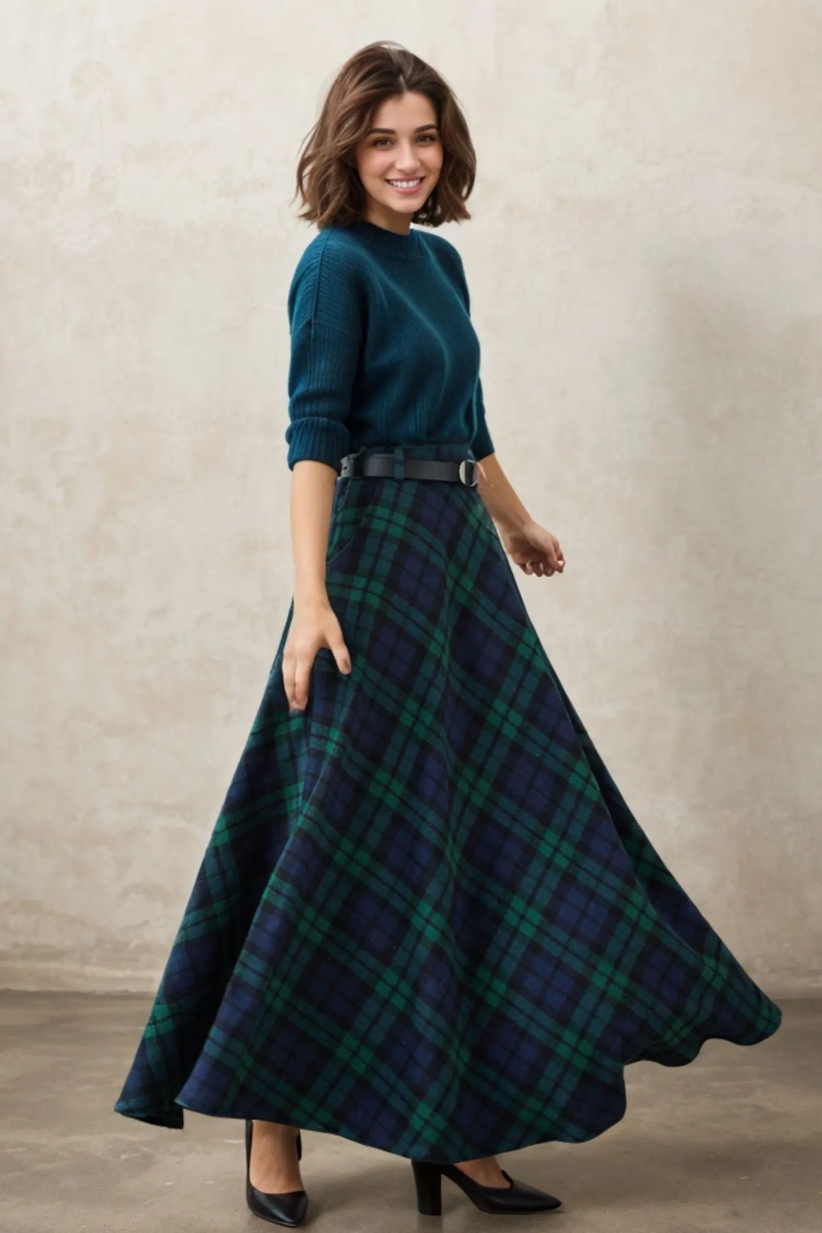 Navy & Green Plaid Wool Maxi Skirt – Vintage A-Line Winter Skirt with Pockets 5258