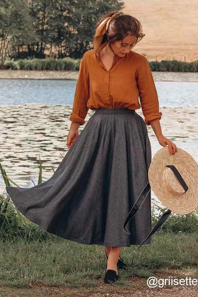 Handmade Gray Wool Circle Skirt – Vintage High Waist Full Midi with Pockets 1802