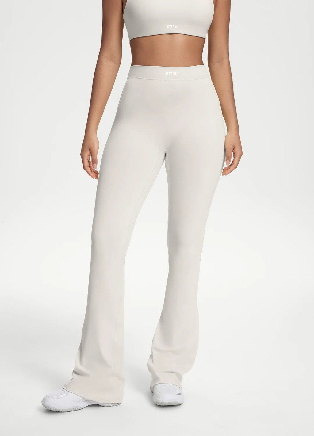 Scrunch-Back Flared Leggings — Sculpted Back, Flattering Flare
