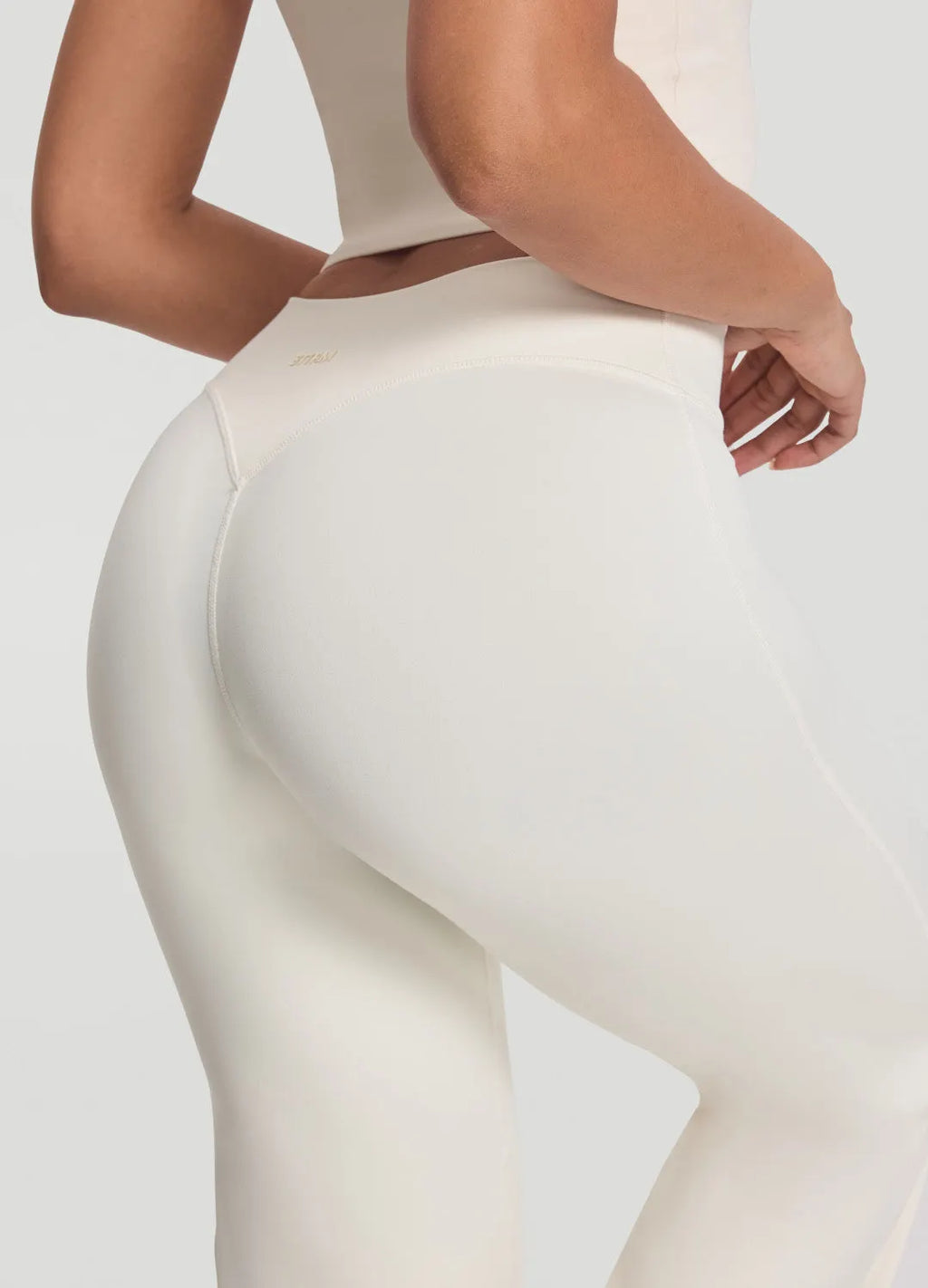 Pilates Princess Flowy Pants - Lightweight, Airy Comfort for Yoga & Pilates