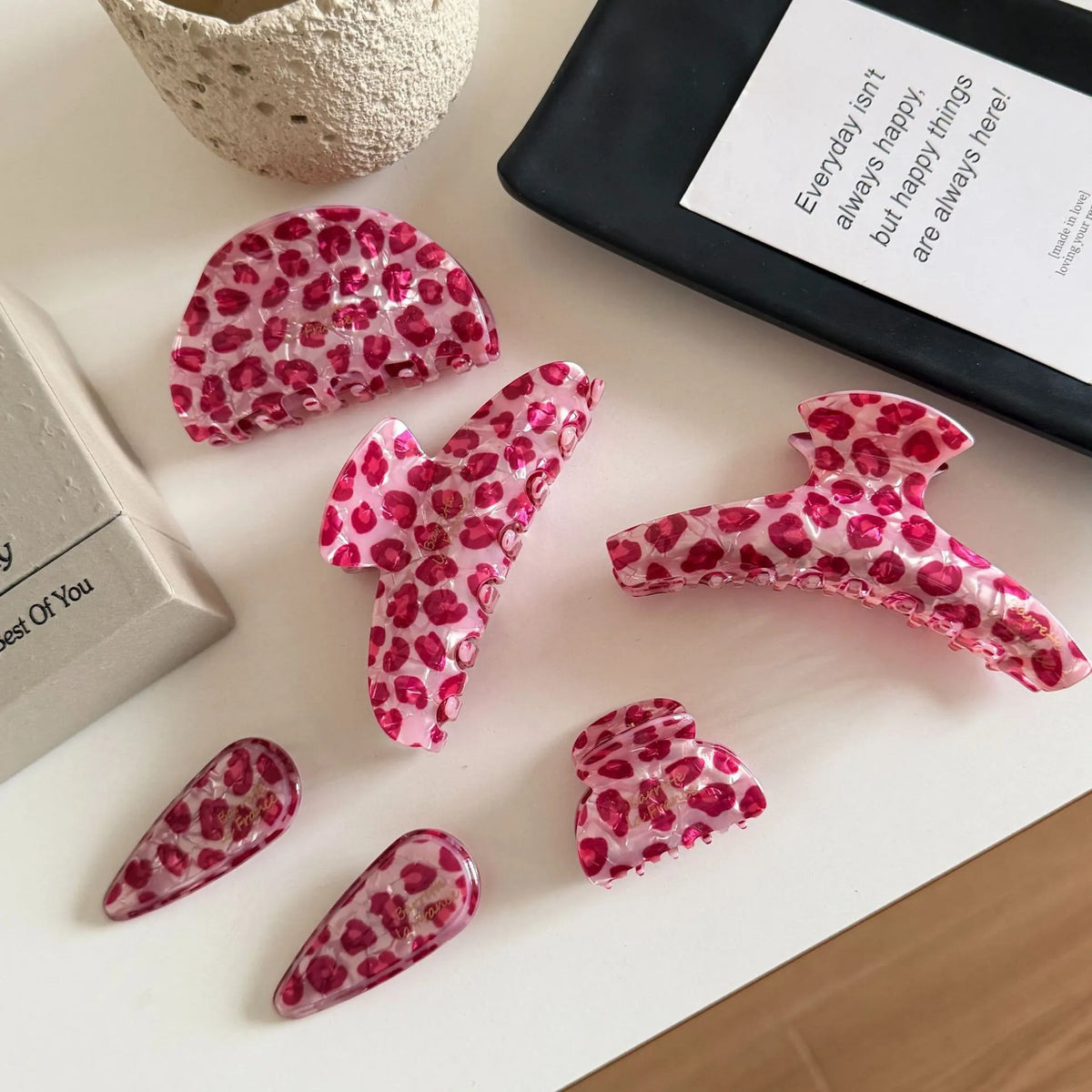 Acrylic Pink Leopard Print Hair Clips Set - Fashionable Claw Clips