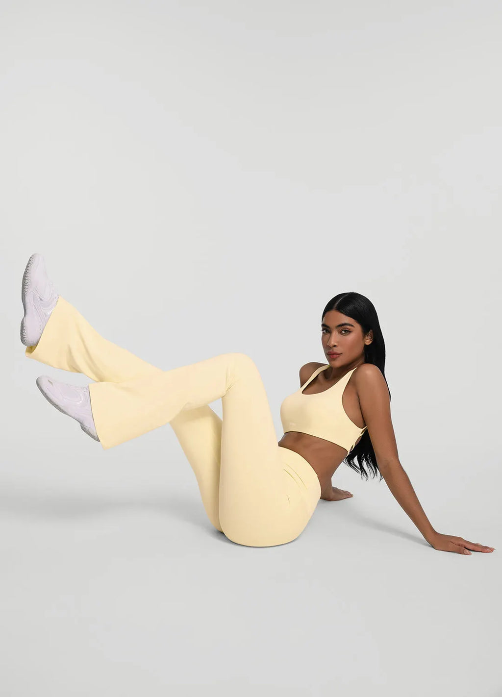 Sculpting High-Waisted Tummy-Control Leggings