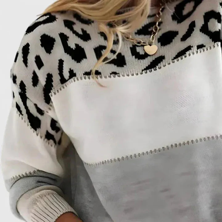 LIA – COLOR BLOCK PRINT SWEATER