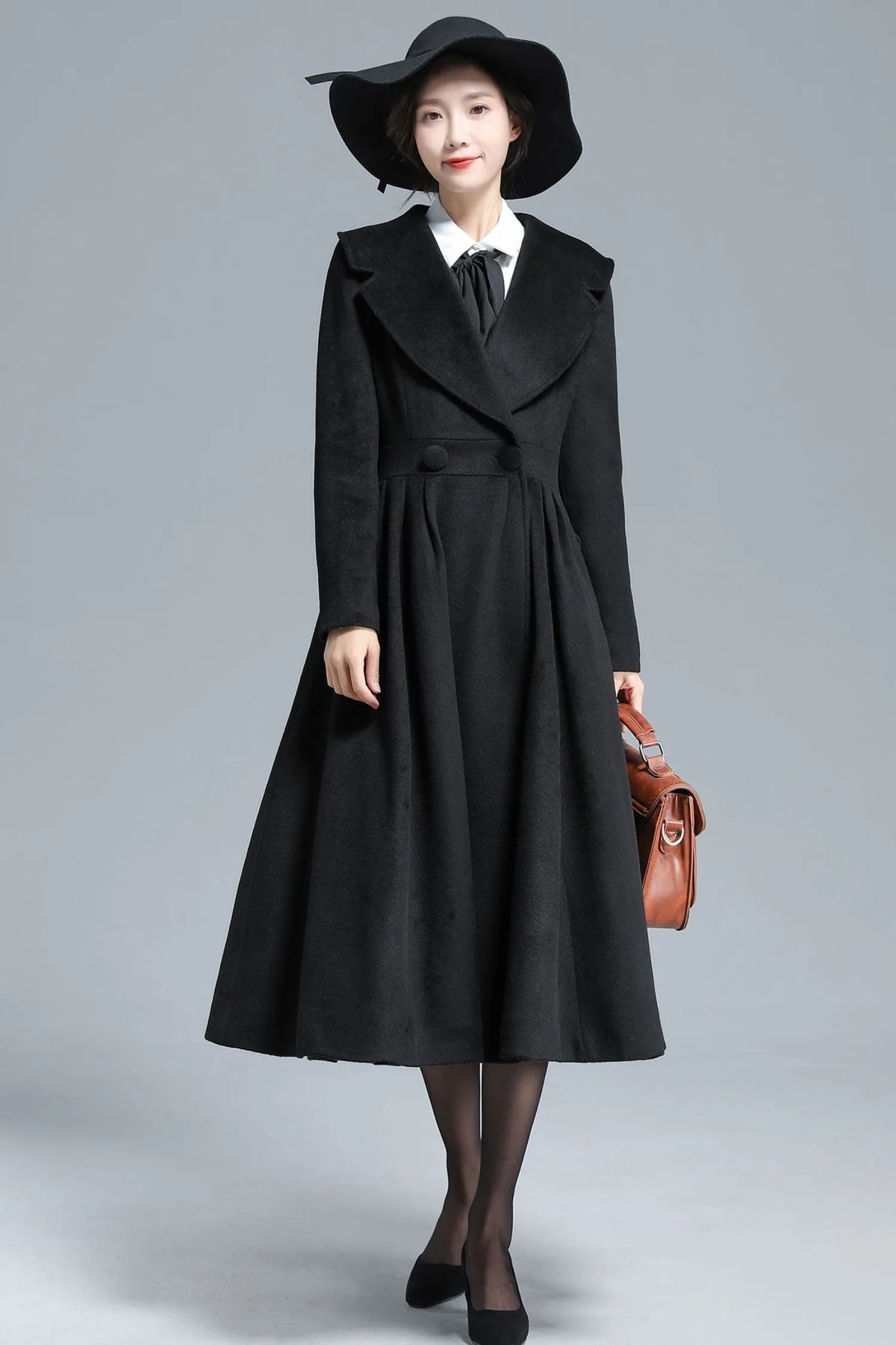 Vintage Black Wool Blend Coat – Elegant Double-Breasted Fit & Flare Maxi Coat 