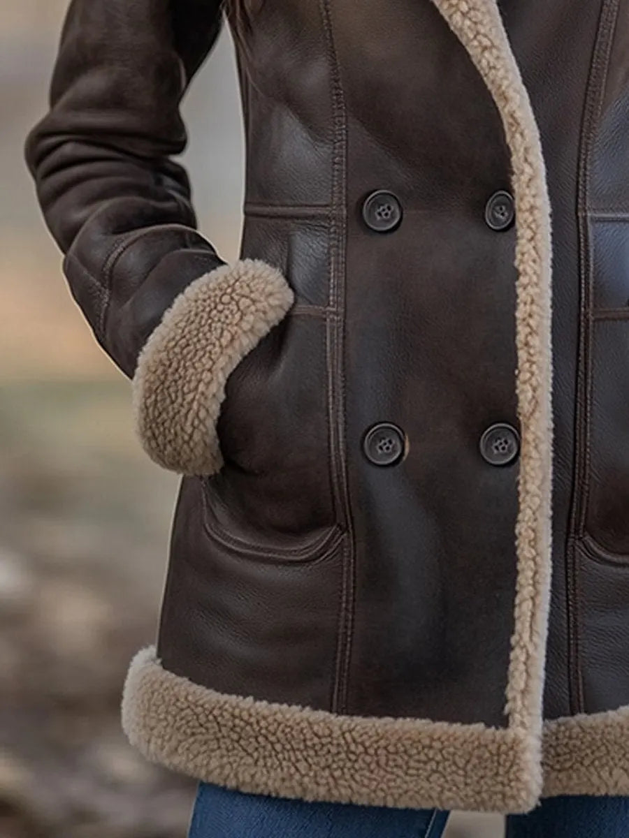 Coat That Flatters – Vintage & wool