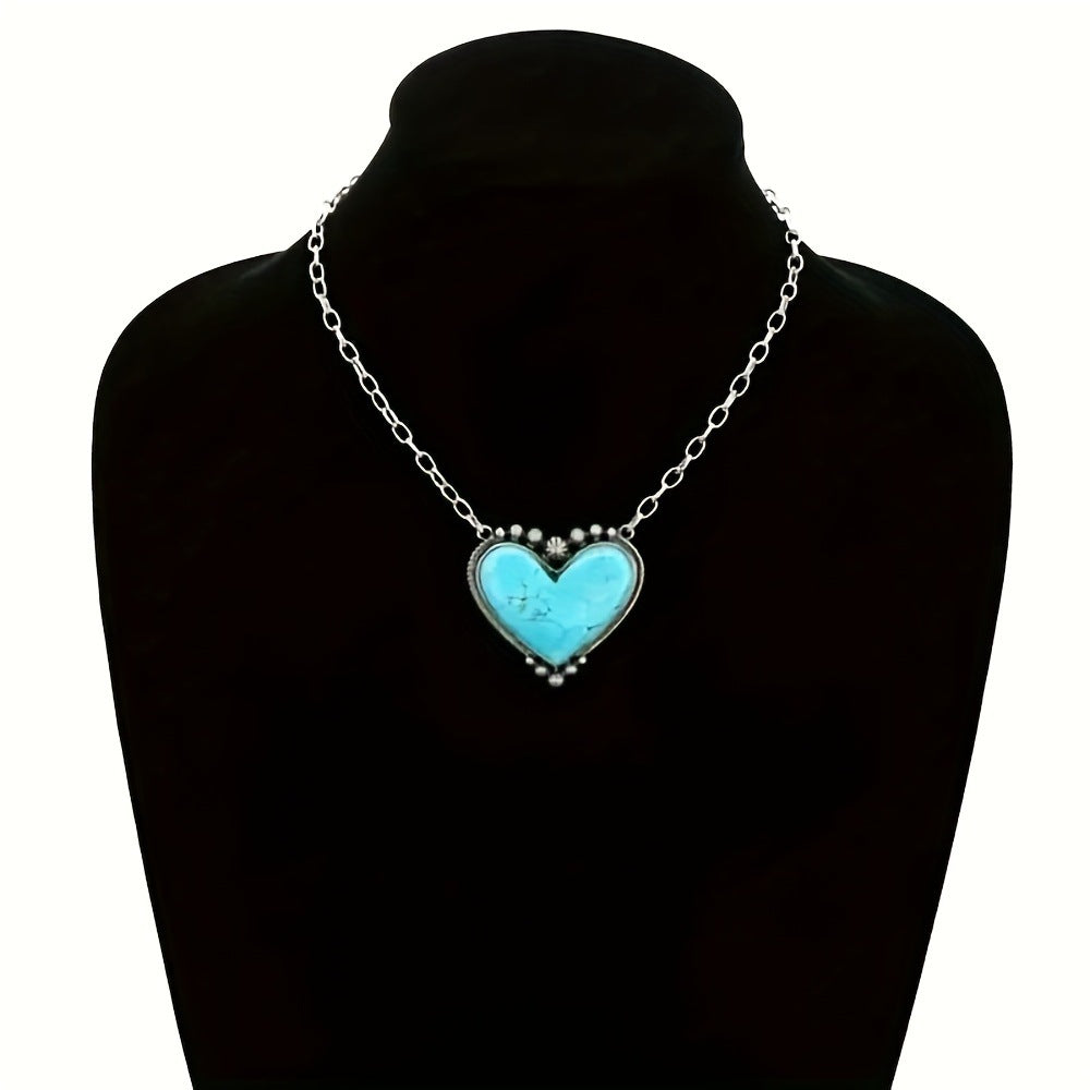 Women's Vintage Turquoise Heart Pattern Necklace