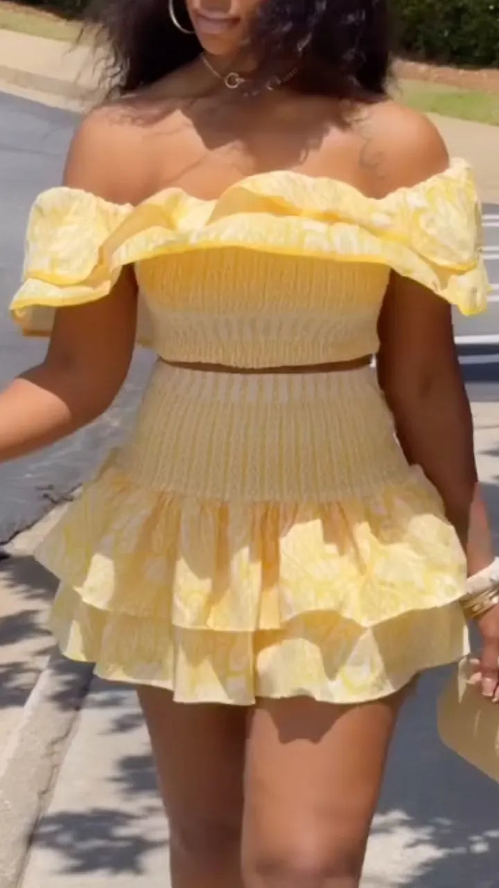 Floral Ruffle Off‐Shoulder Two‐Piece Skort Set