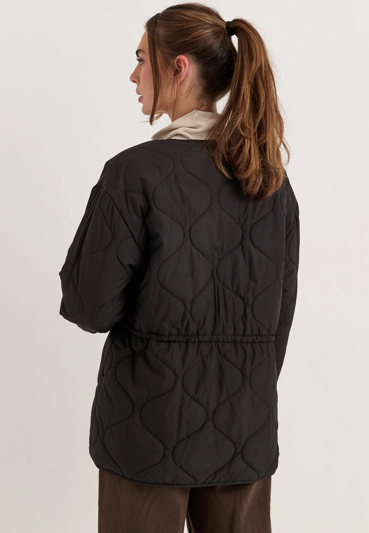 Scarf Quilted Short Jacket