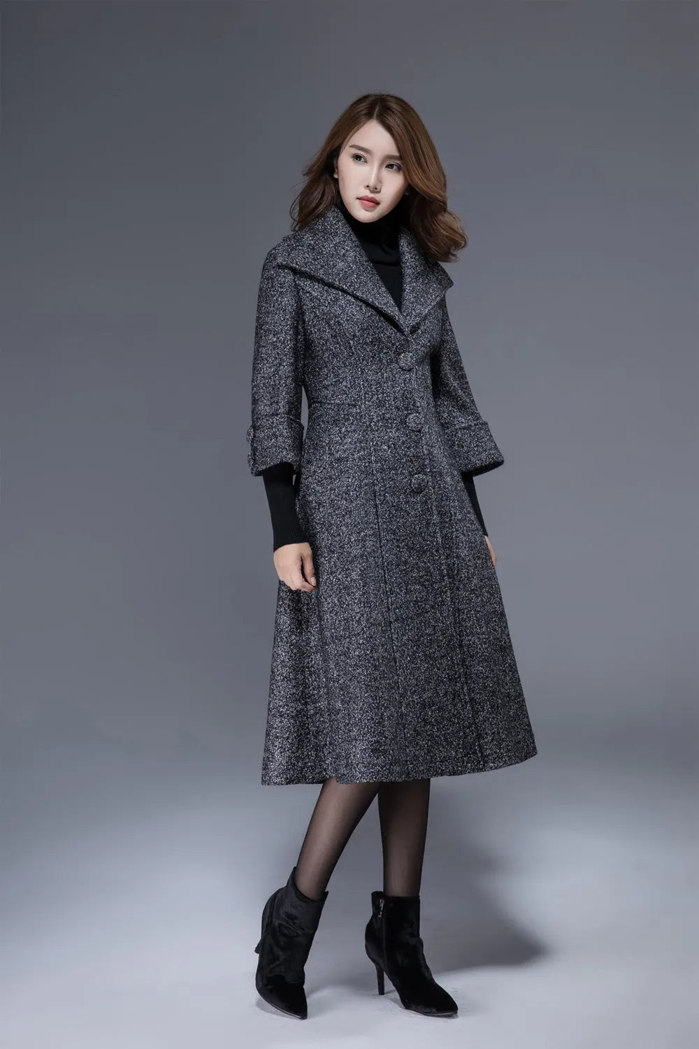 Xiaolizi Gray Wool Coat for Women – Handmade Midi Wool Blend Coat with Oversized Lapel Collar 1825