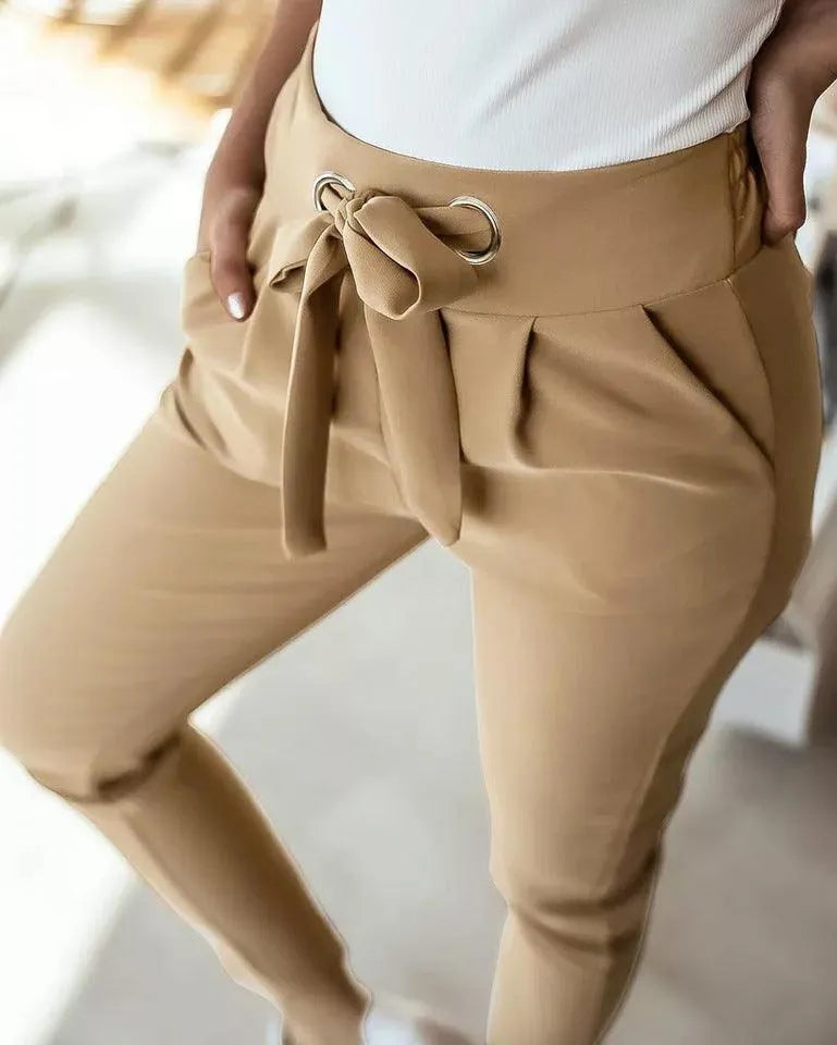 KittenAlarm - Cassandra Solid Eyelet Pants