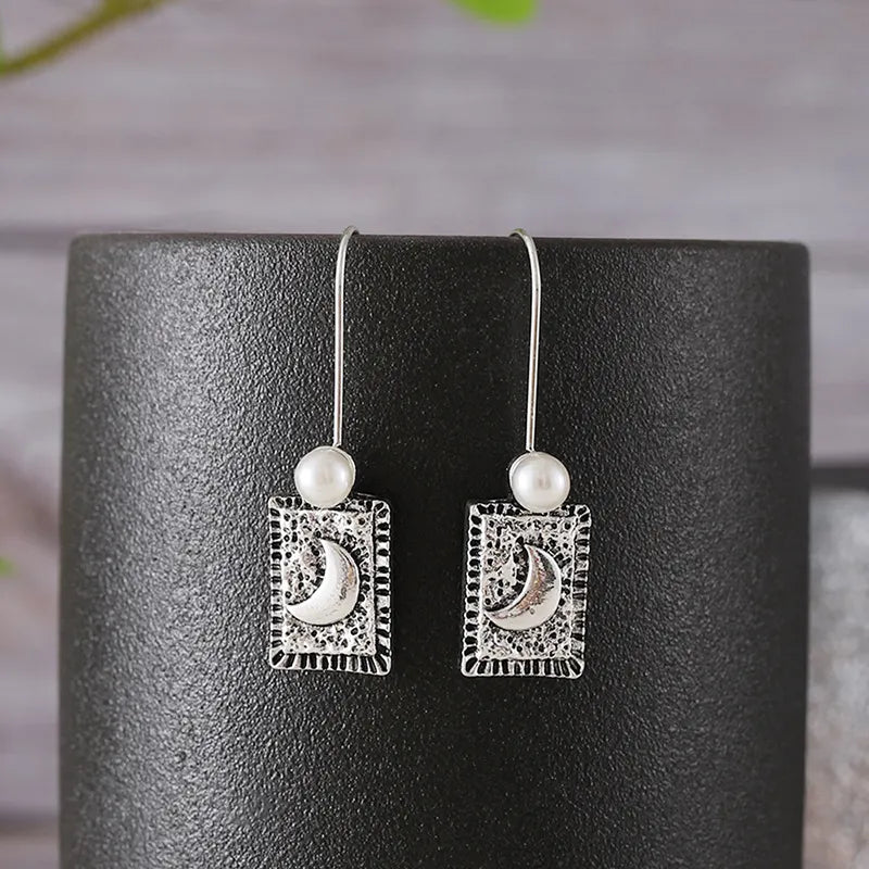 Vintage Old Moon Pearl Earrings
