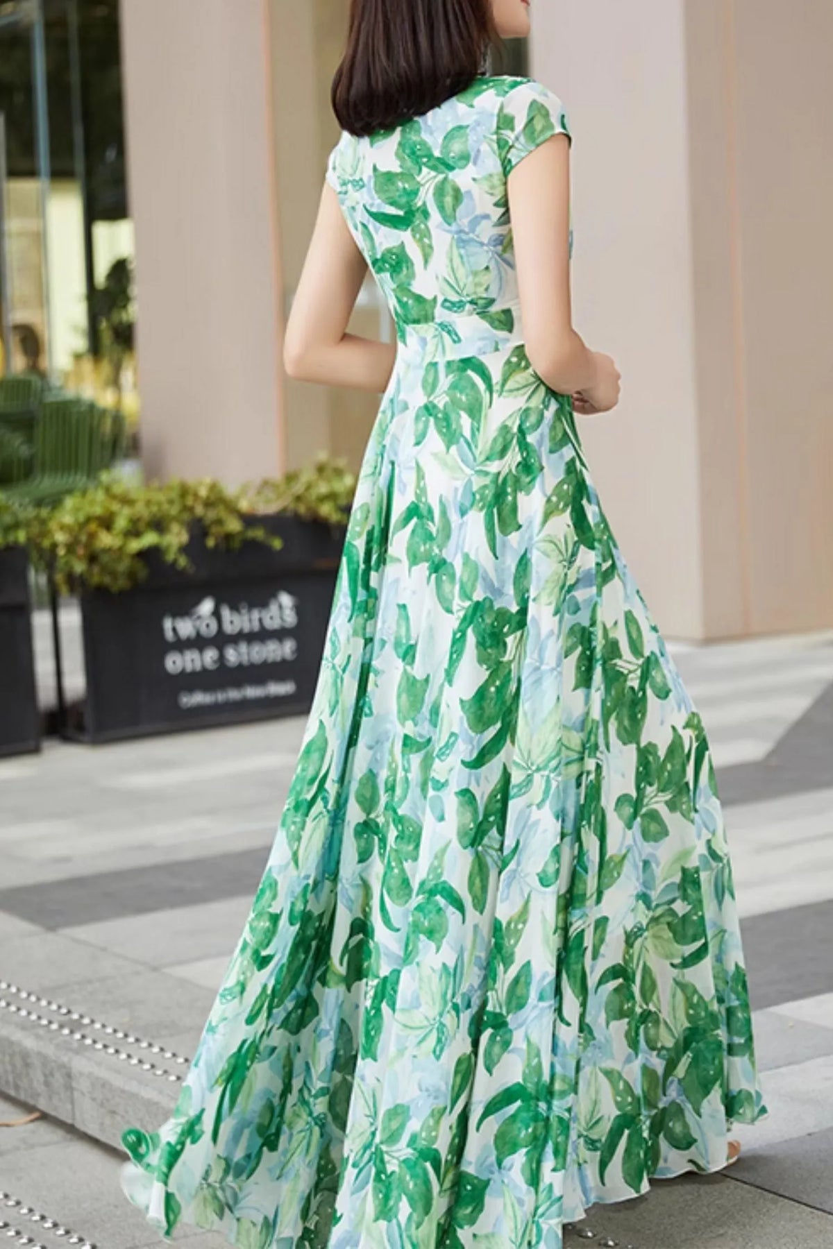 Green Printed Chiffon Maxi Dress - V Neck, Cape Sleeves 5004