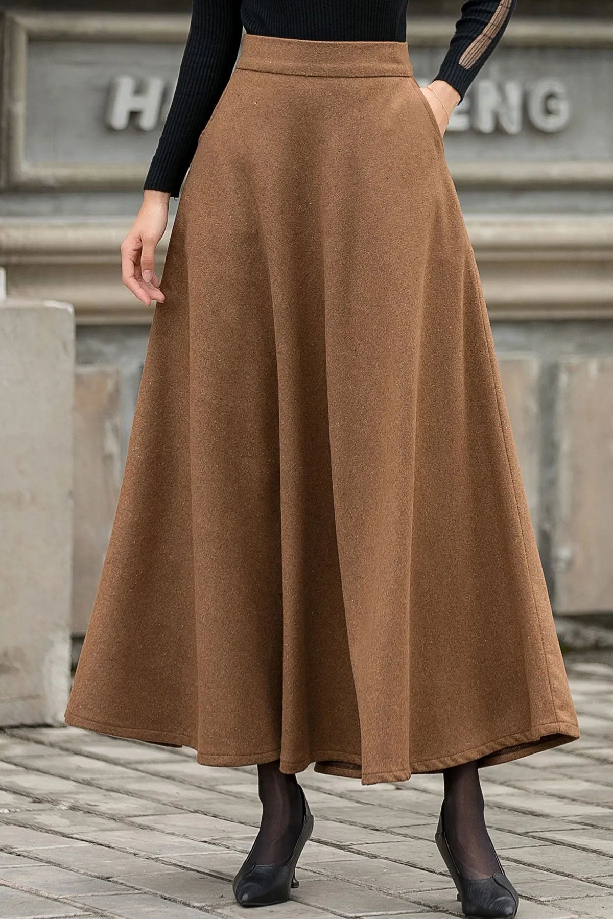 Vintage Camel Wool Maxi Skirt – Timeless Warmth & Elegant Winter Style 3149
