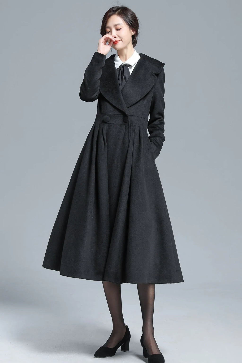 Vintage Black Wool Blend Coat – Elegant Double-Breasted Fit & Flare Maxi Coat 