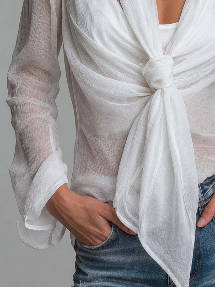 Chic Blouse in chiffon, Affordable Luxury