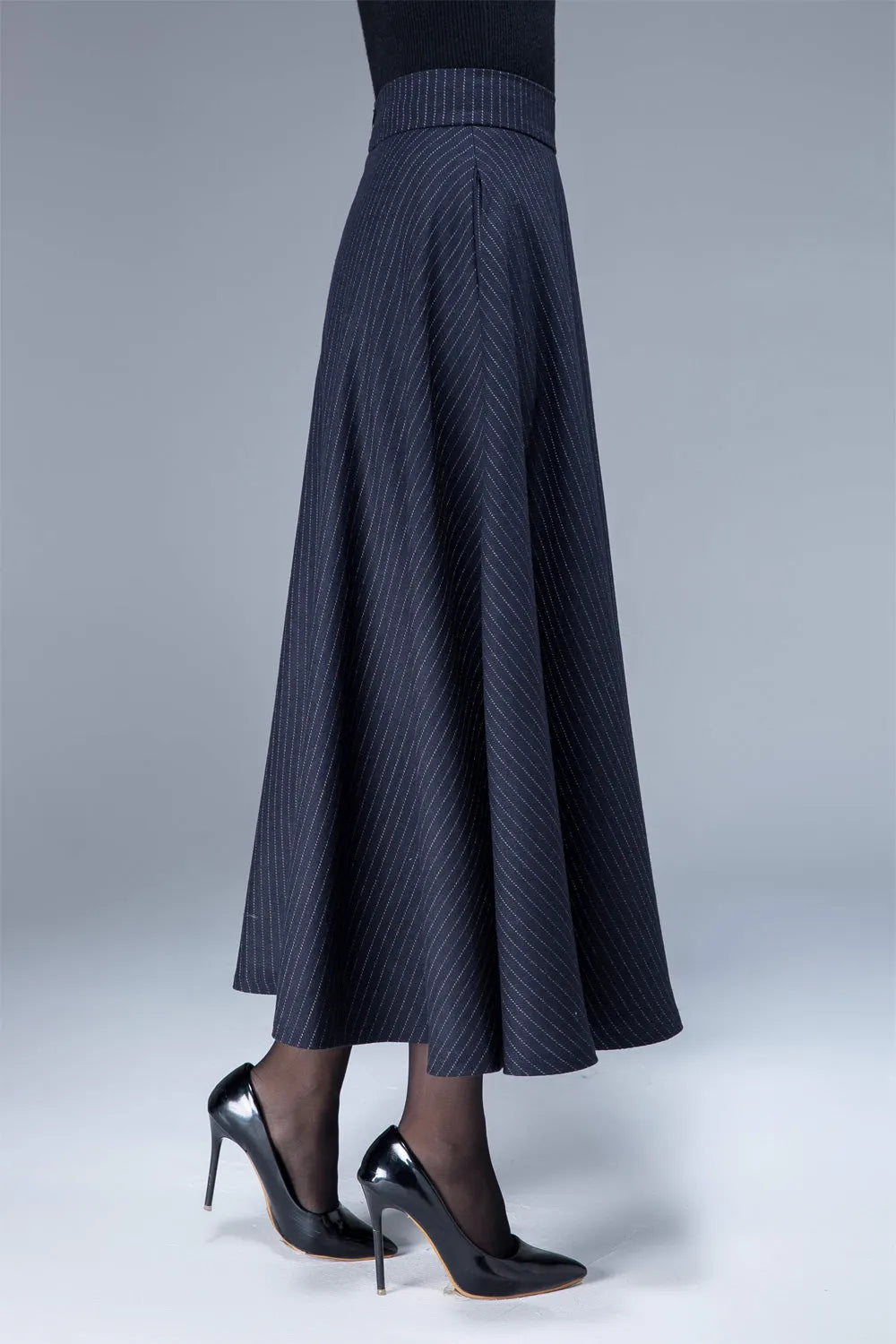 Navy Wool Maxi Skirt - Flowy Silhouette with Side Pockets 1808