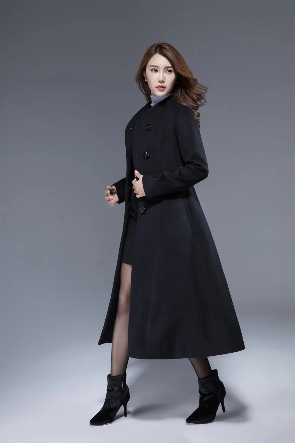 Handmade Vintage Black Winter Coat – Fitted Waist Flare Midi 