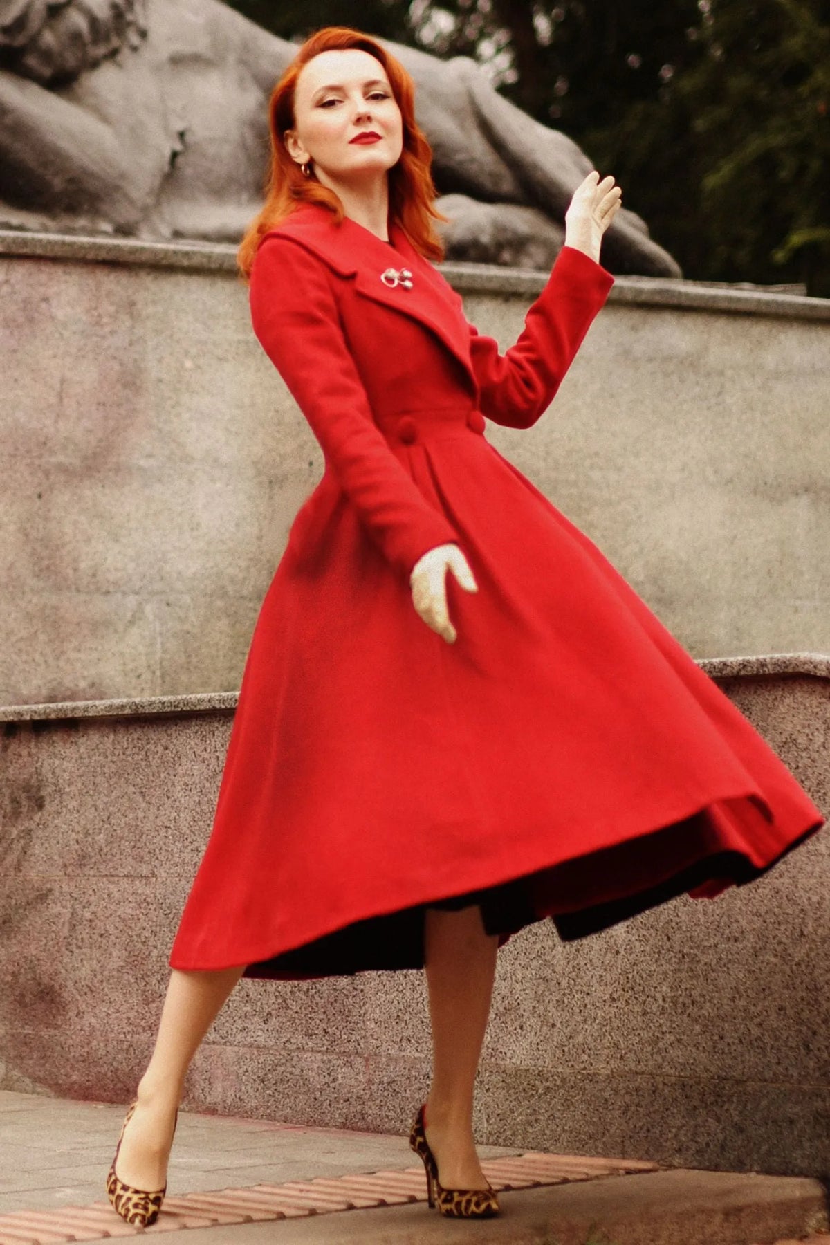 Elegant Red Wool Blend Coat – Handmade Fit & Flare Long Winter Coat 