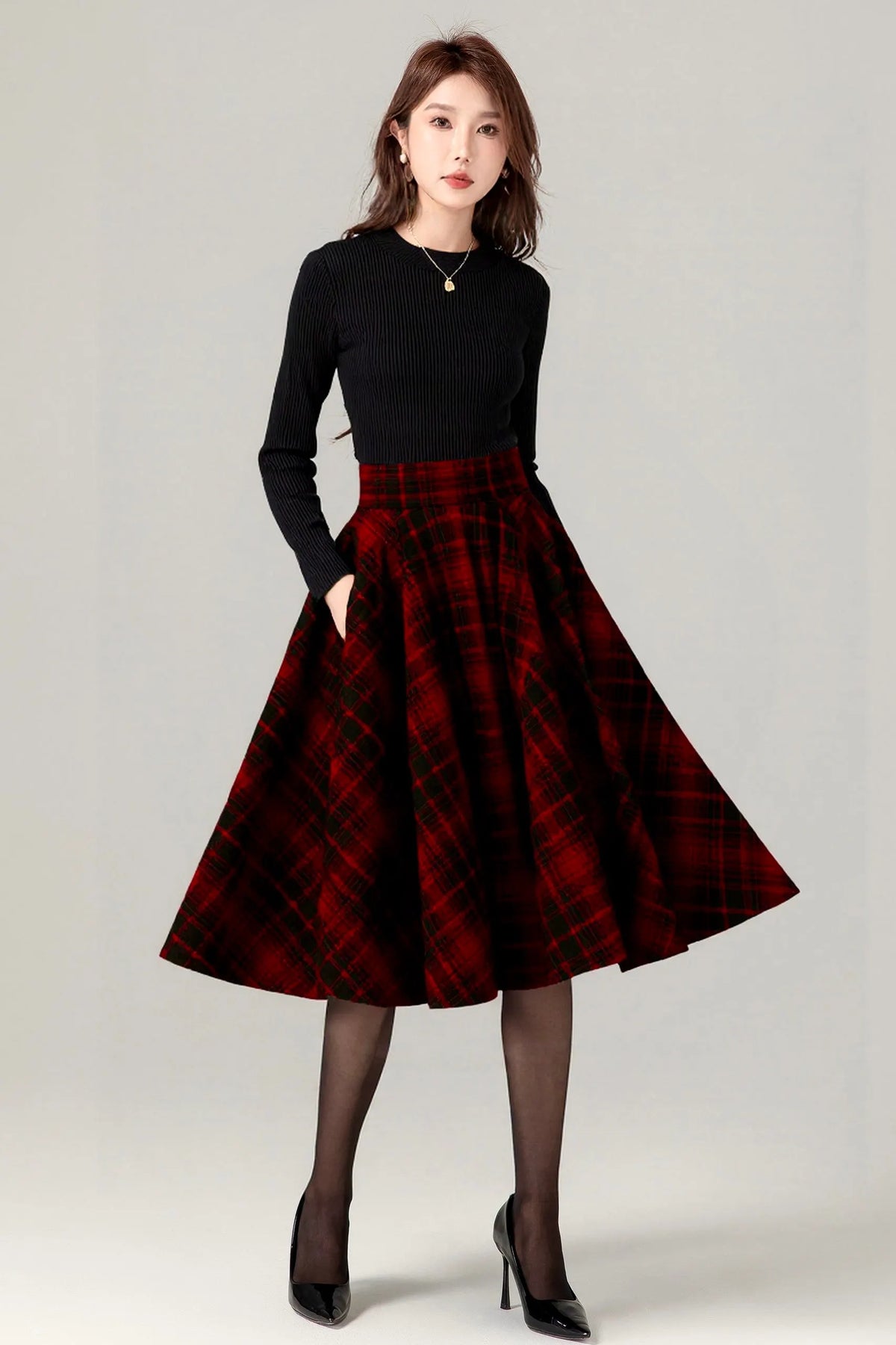 Vintage Plaid Wool Skirt – Handmade Winter Circle Skirt with Pockets 