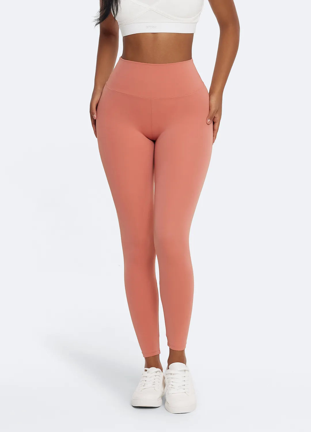 V-Seam Push-Up Leggings for a Sculpted Silhouette