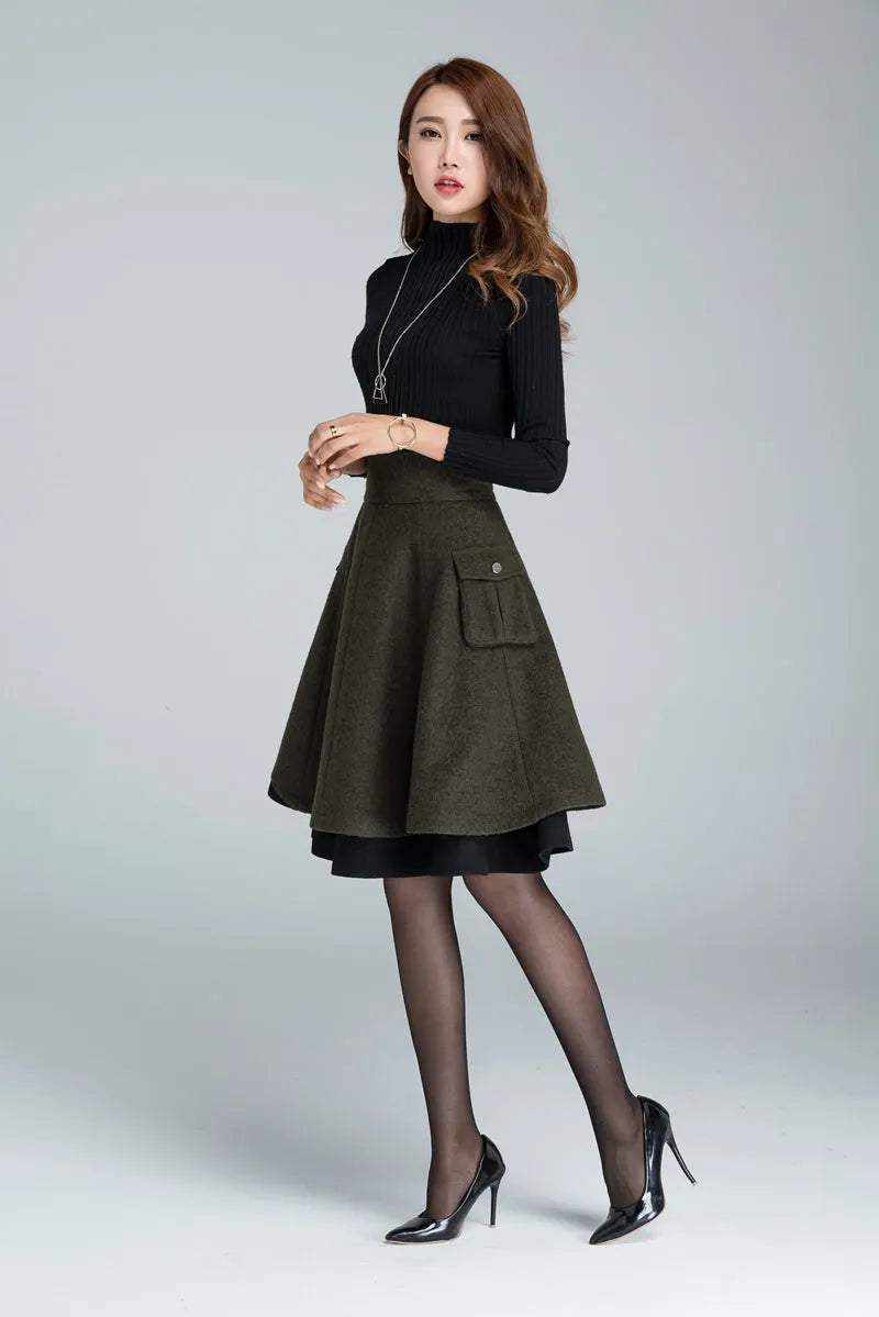 Vintage Green Wool Skater Skirt – High Waist Winter Mini Skirt with Pockets 1627
