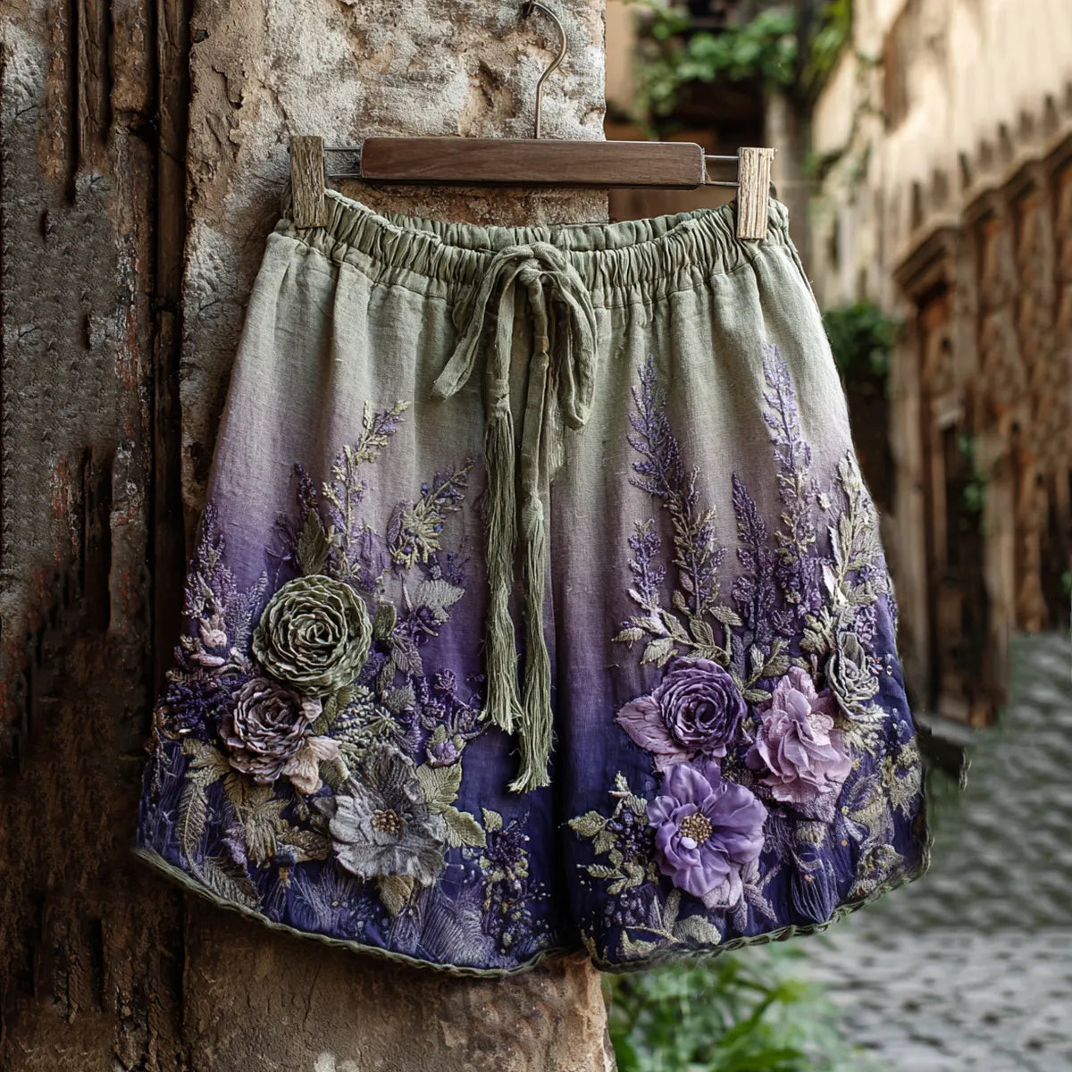 Statement Piece That Flatters – Vintage & linen