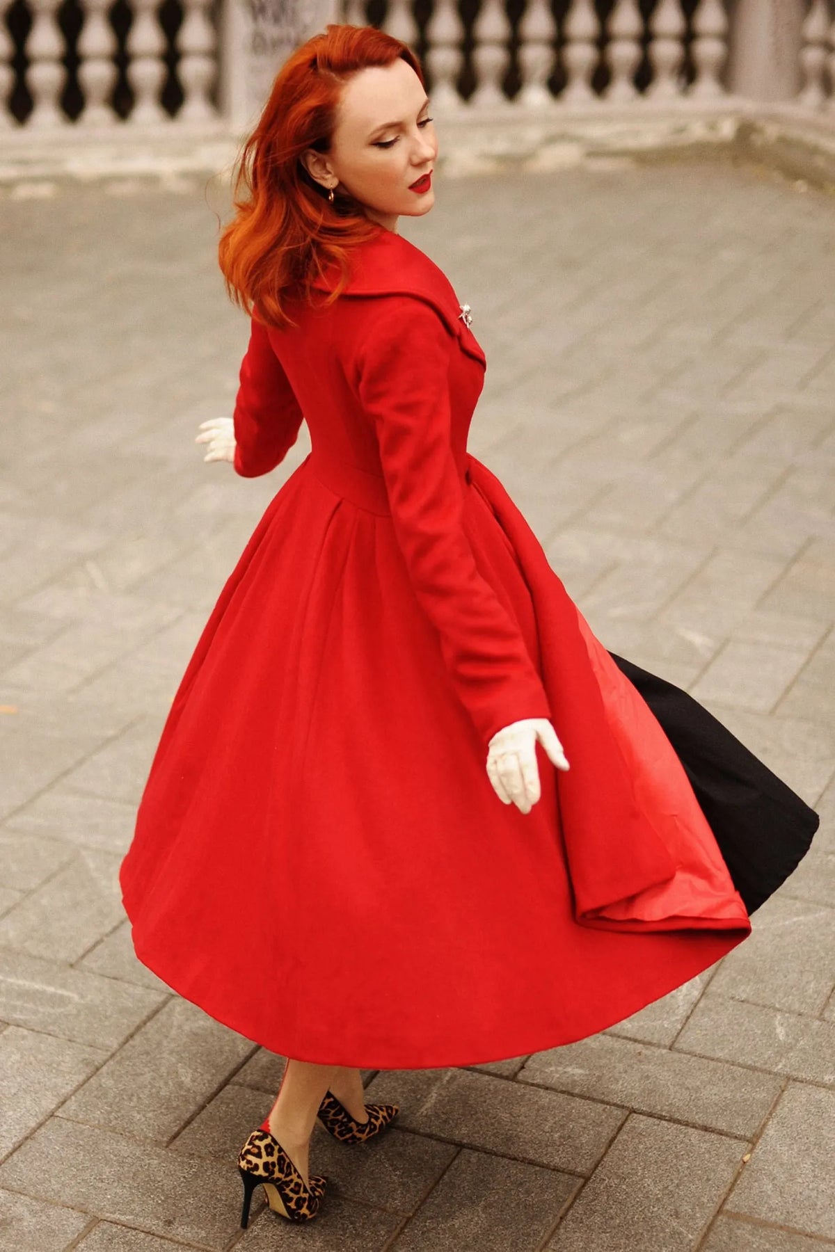 Elegant Red Wool Blend Coat – Handmade Fit & Flare Long Winter Coat 