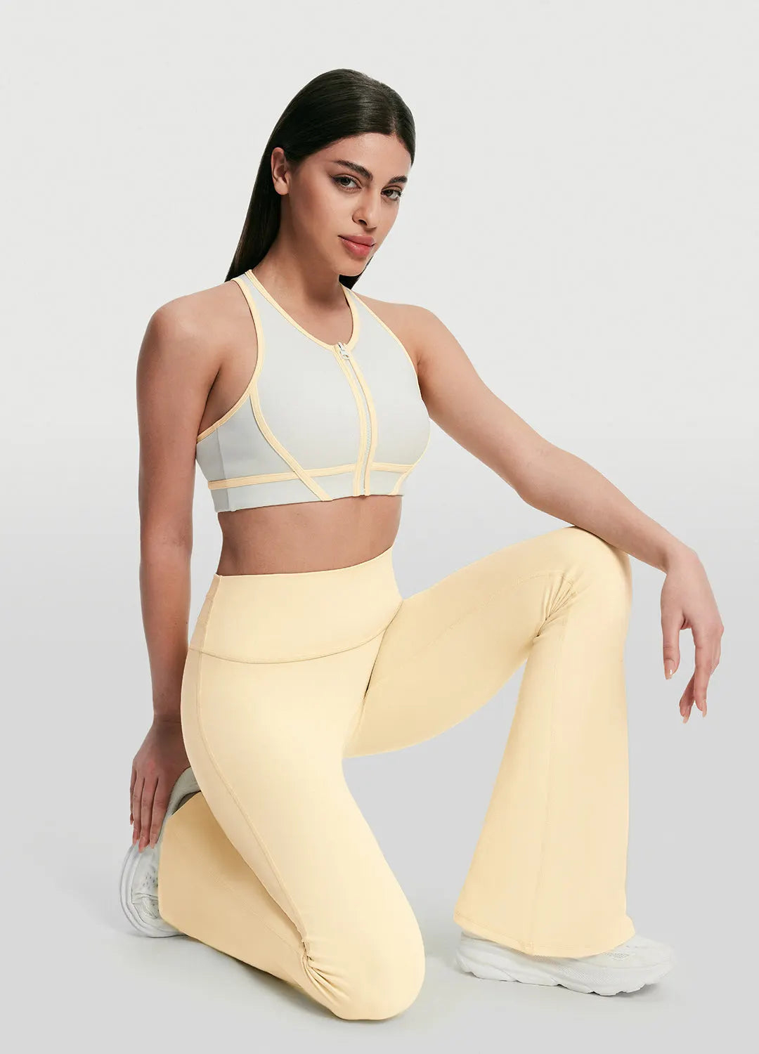 Chic High-Waisted Foxy Flare Leggings for a Sleek, Flattering Silhouette