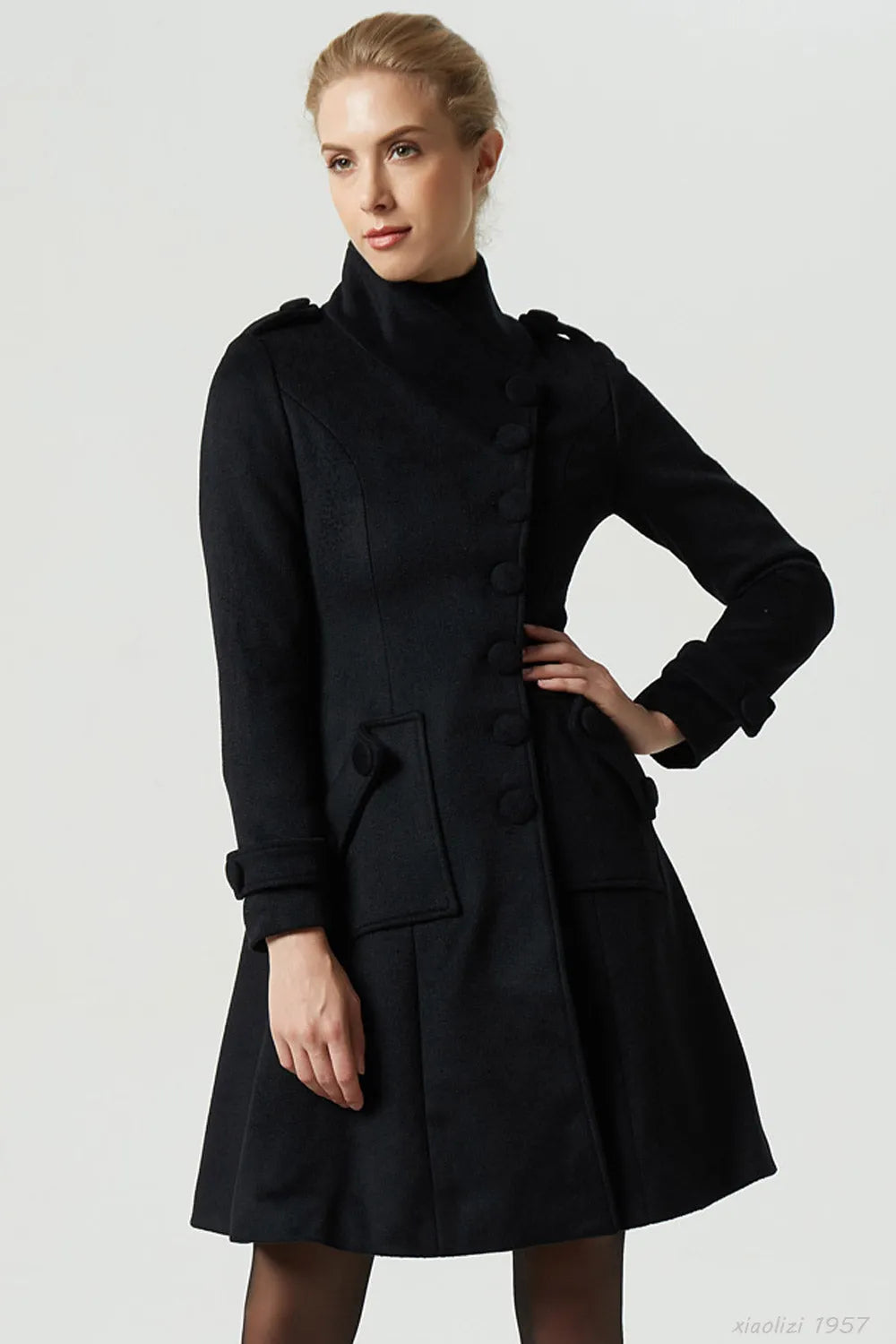 Elegant Black Winter Coat – Wool Blend Knee-Length Jacket with Stand Collar & Pockets 1957
