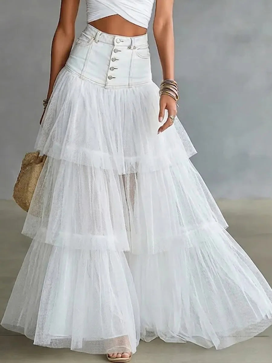 Chic Skirt in denim, Designer Aesthetic