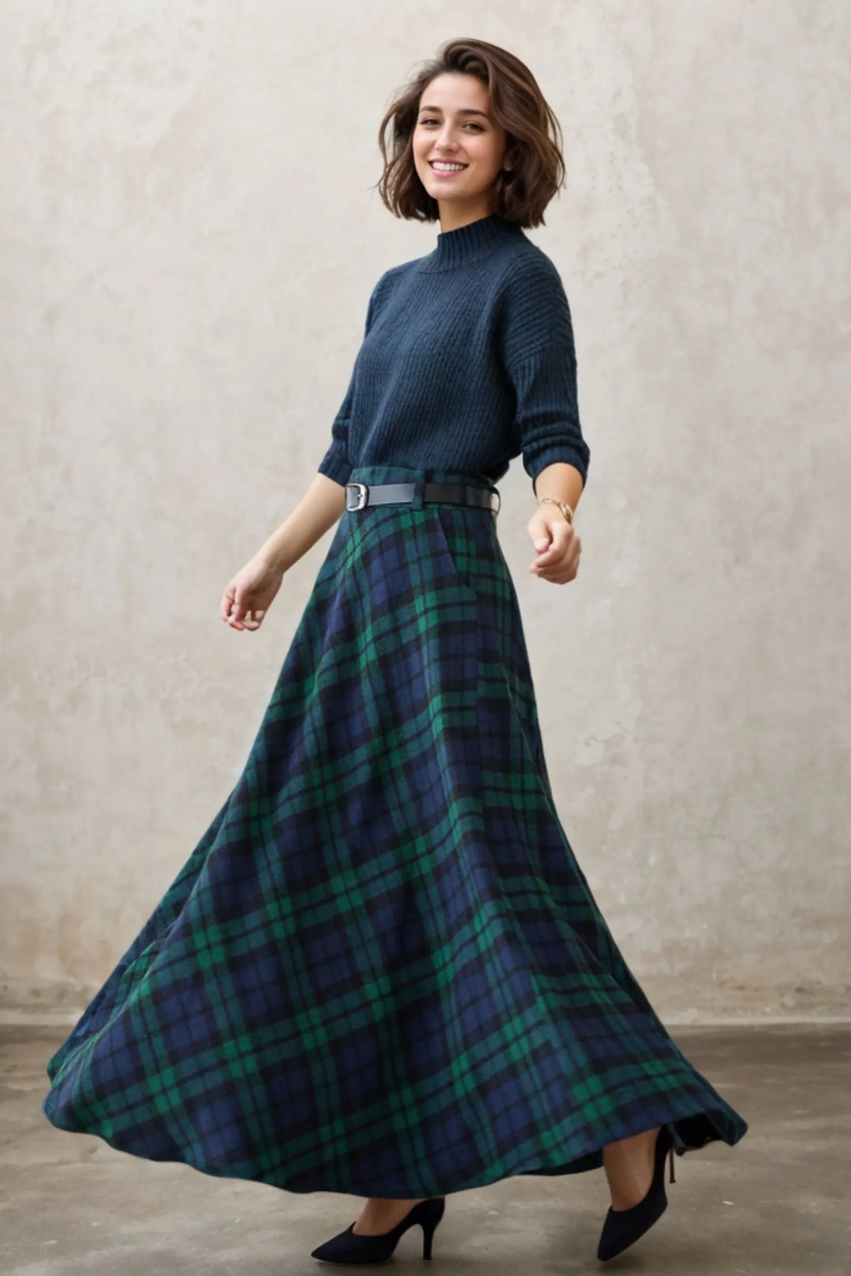 Navy & Green Plaid Wool Maxi Skirt – Vintage A-Line Winter Skirt with Pockets 5258
